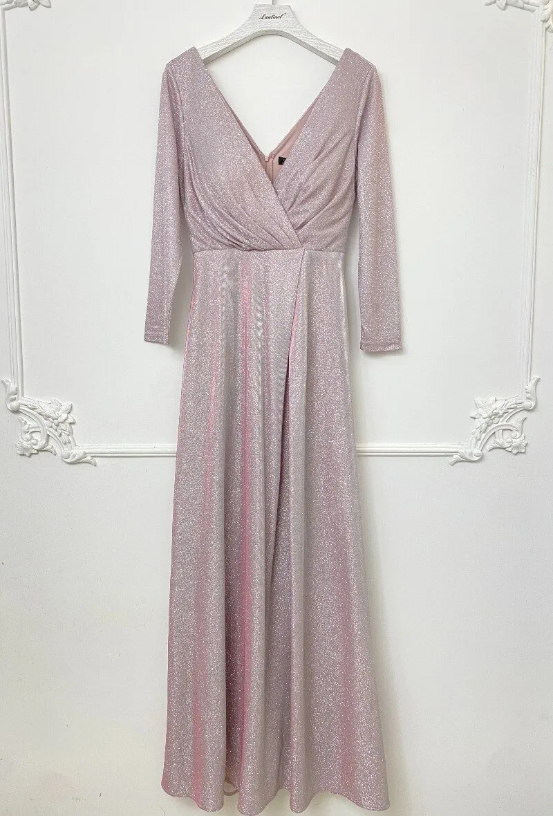 Abendkleid mit Tasche