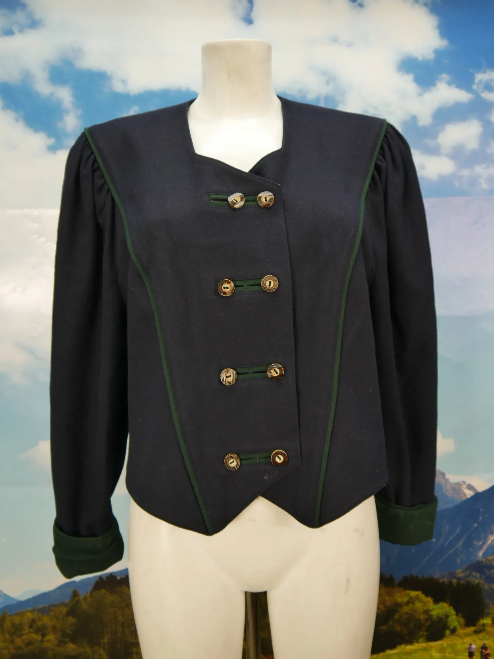 Gössl neuwertig Loden Janker in blau Hirschhornknöpfe Trachtenjacke Jacke Gr.42