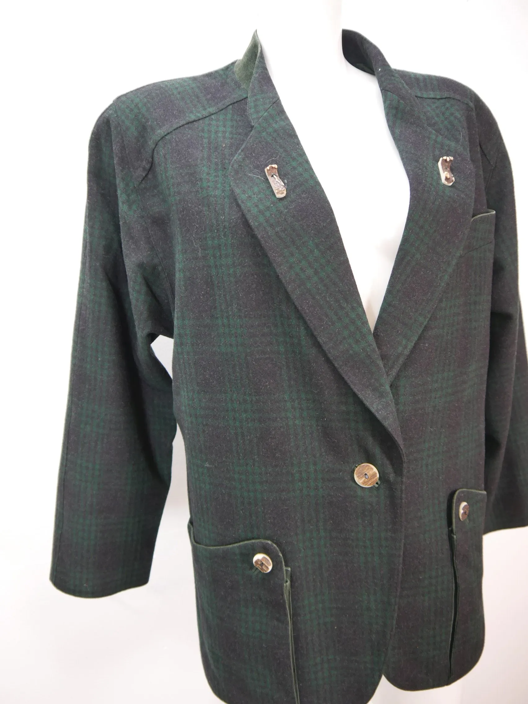 Steinbock Tyrol schwarzer Janker mit Stickerei tolle Trachtenjacke Jacke Gr.42